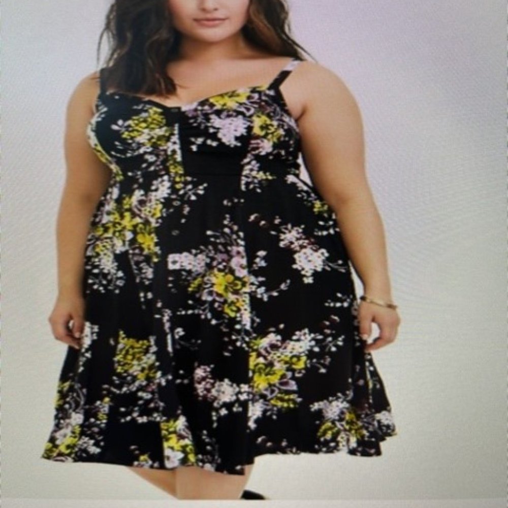 TORRID BLACK FLORAL CHALLIS BUTTON FRONT MIDI DRESS NWT
